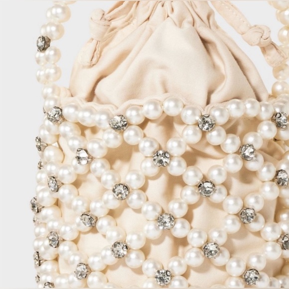 Cream Faux Pearl Beaded & Sparkling Accents with Vintage Glamour! Statement Bag! - Picture 5 of 7